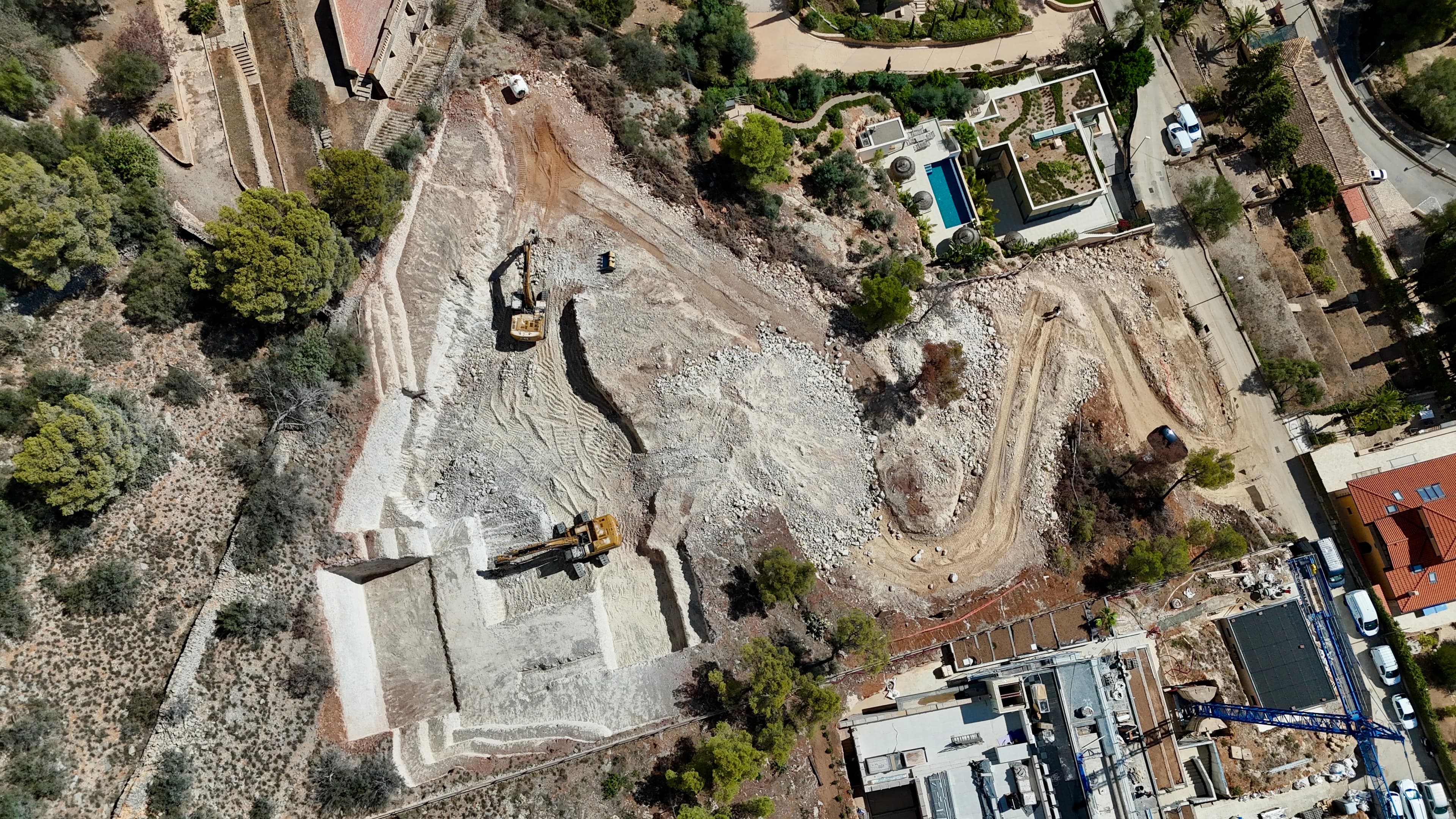 EXCAVACIÓ DE GRAN ENVERGADURA A SÓN VIDA miniatura 8