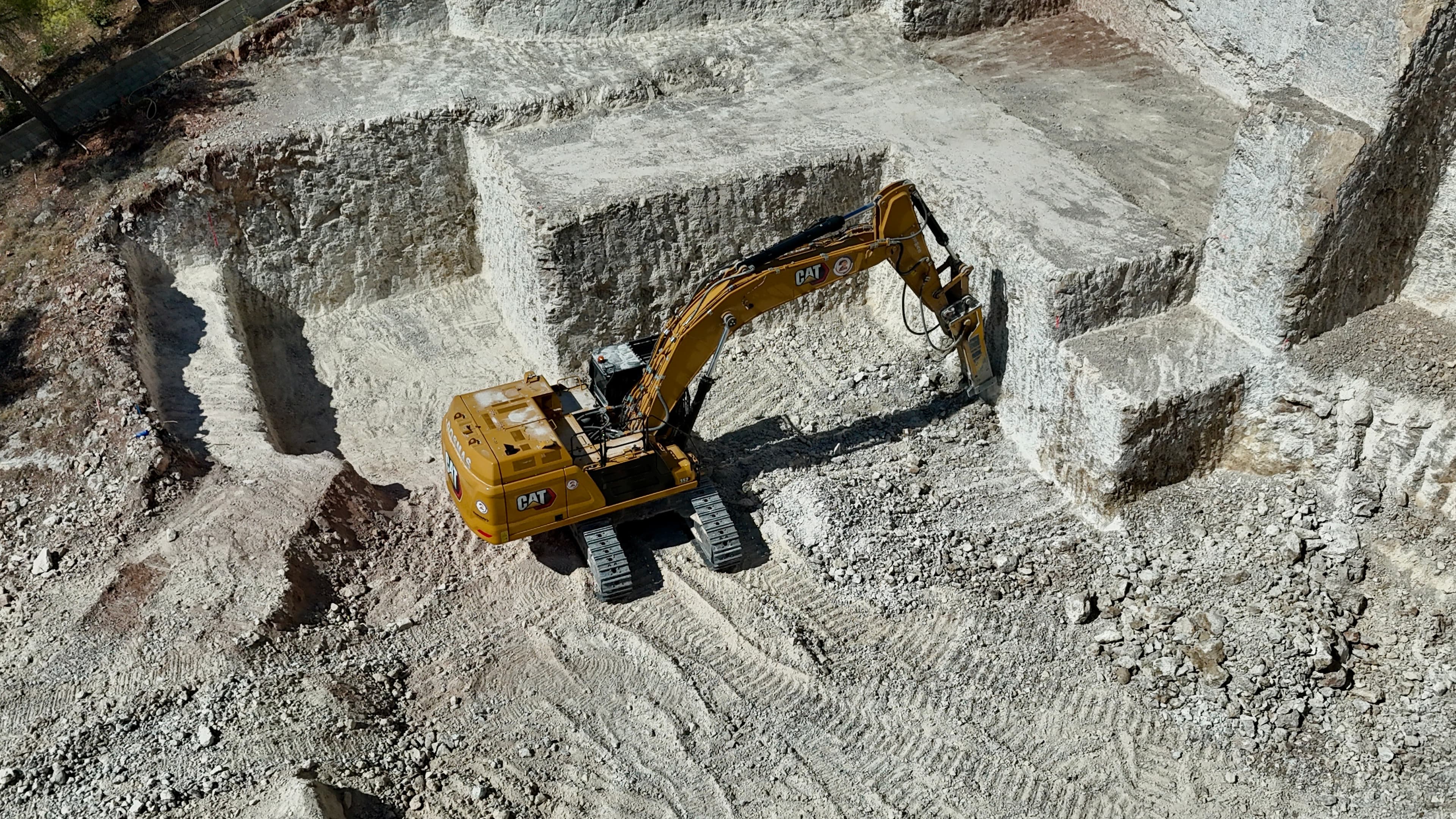 EXCAVACIÓ DE GRAN ENVERGADURA A SÓN VIDA miniatura 20
