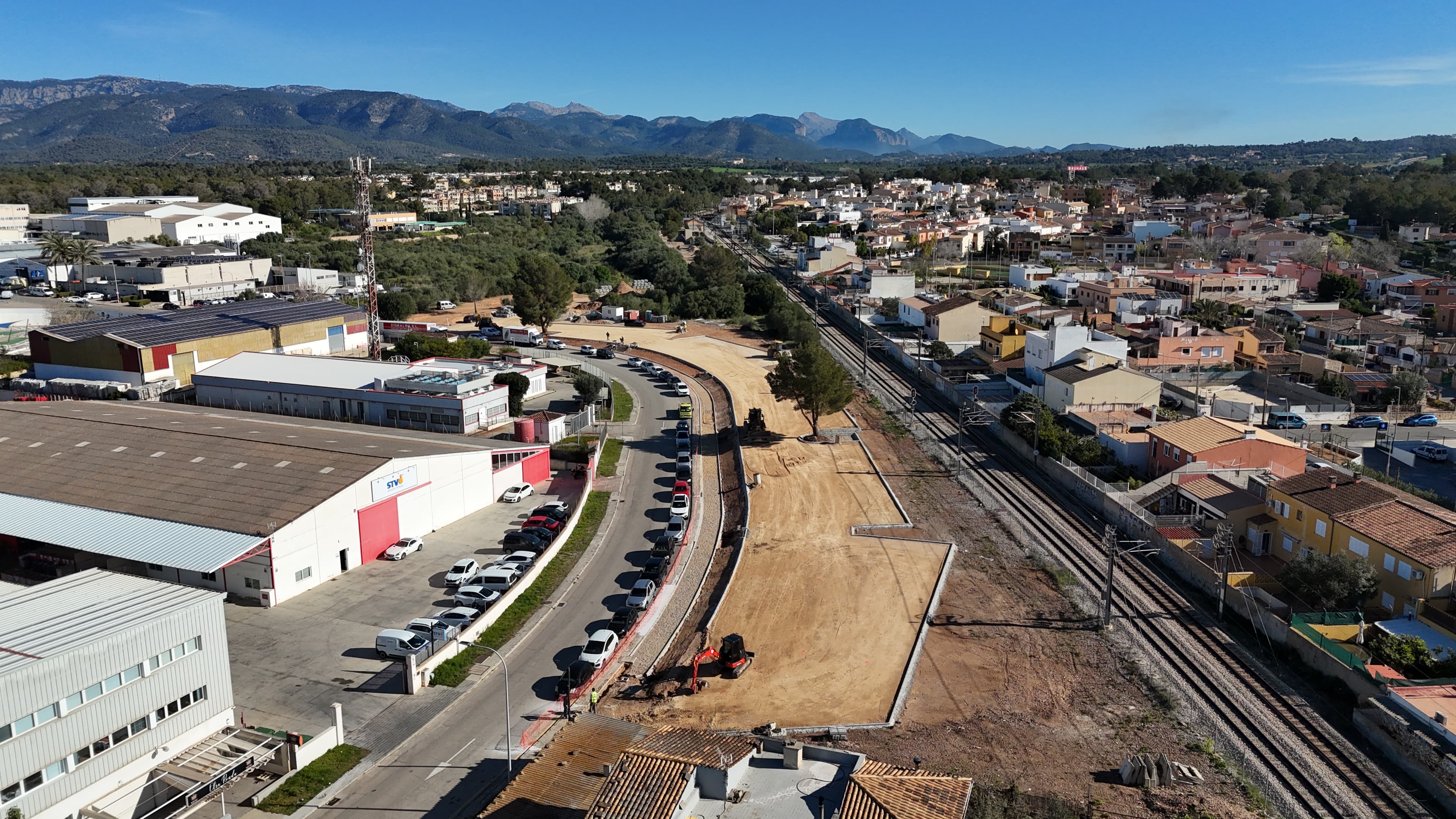 Arreglo y acondicionamiento de caminos y carreteras 3